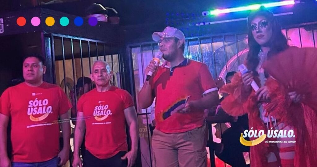 AHF México reunió a más de 150 personas en Cuernavaca para promover el uso del condón y la prevención del VIH.